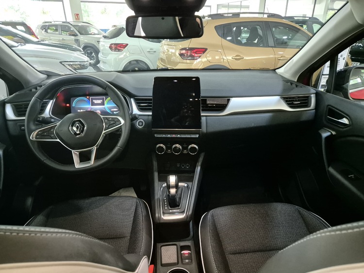 Renault Captur II Techno Fast Track foto 8