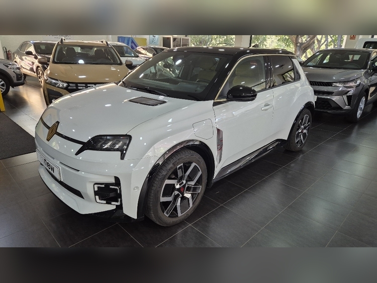 Renault 5 E-Tech 150 Comfort Range Iconic Five foto 6